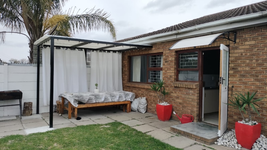 3 Bedroom Property for Sale in Elim Western Cape